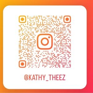 Follow me on Instagram ✌🏻💗